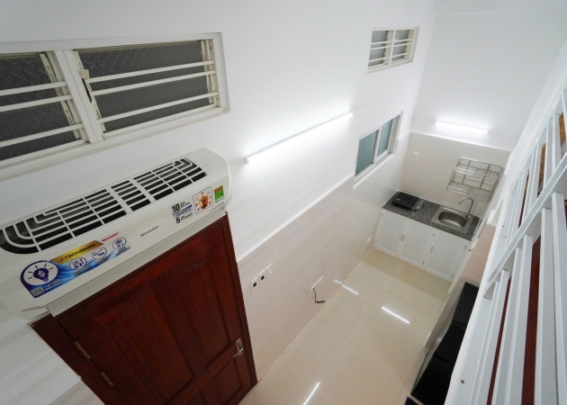 Phòng đầy đủ nội thất có gác
